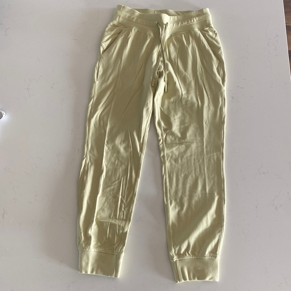 Lululemon Ready to Rulu High Rise Jogger - Picture 4 of 5